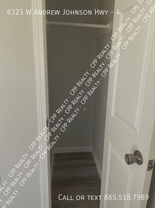 6323 W Andrew Johnson Hwy Unit 4