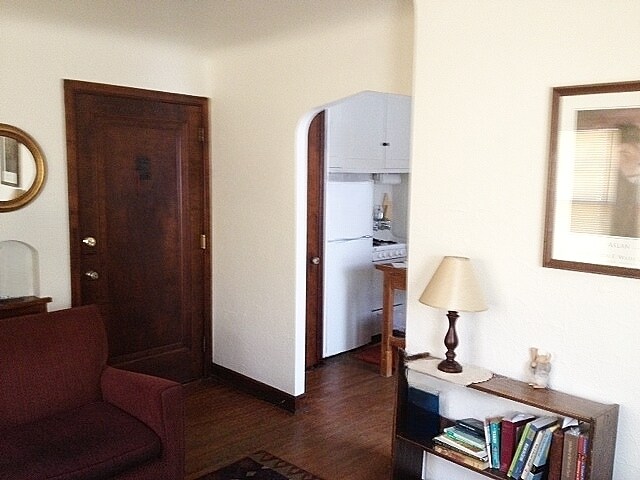 Photo - Charles Flats