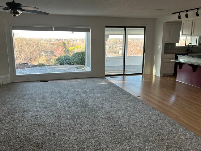 Photo - 454 N Pebble Beach Way