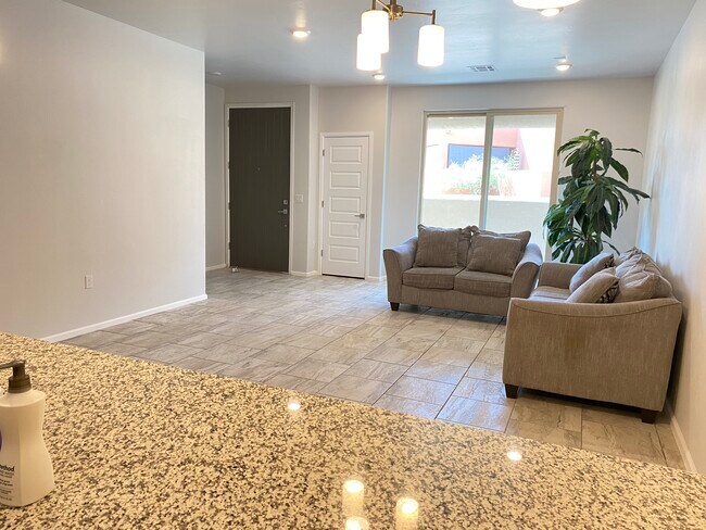 Photo - 4312 Nambe Ct