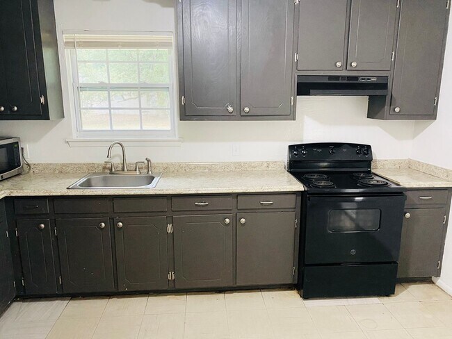 Photo - 3617 Clayton Dr