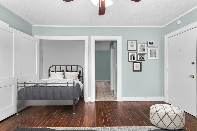 Photo - 2029 Swift St