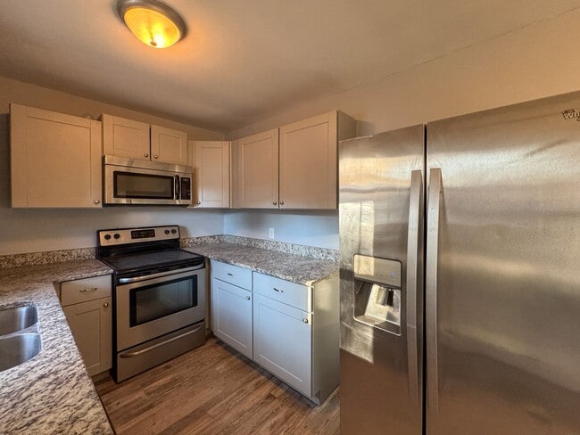 Photo - Charming 3 Bed 1 Bath Home Conveniently Located in Fayettevile