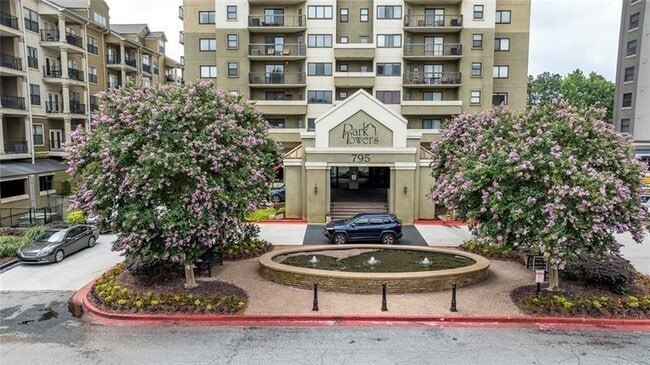 Building Photo - 795 Hammond Dr Unit 503 Rental