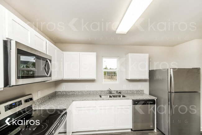 Photo - 618 Cartecay Dr