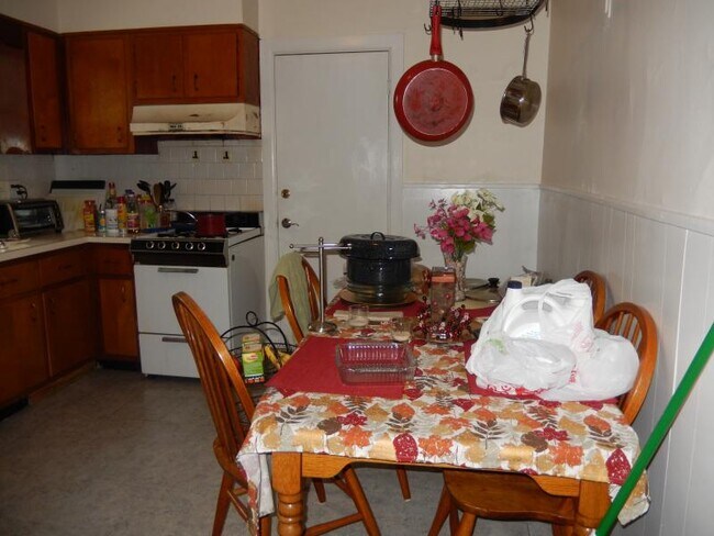 Photo - 51 Custer St