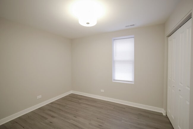 Photo - 2253 S Whipple St Unit GARDEN