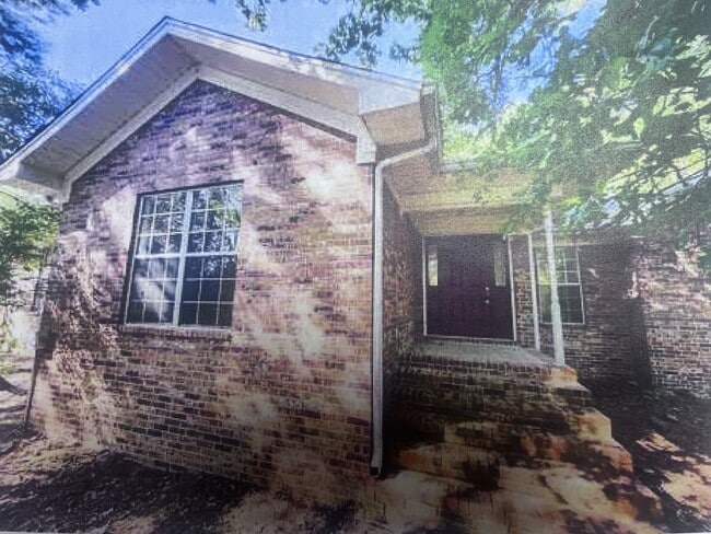 Building Photo - 44 Kirkland Dr