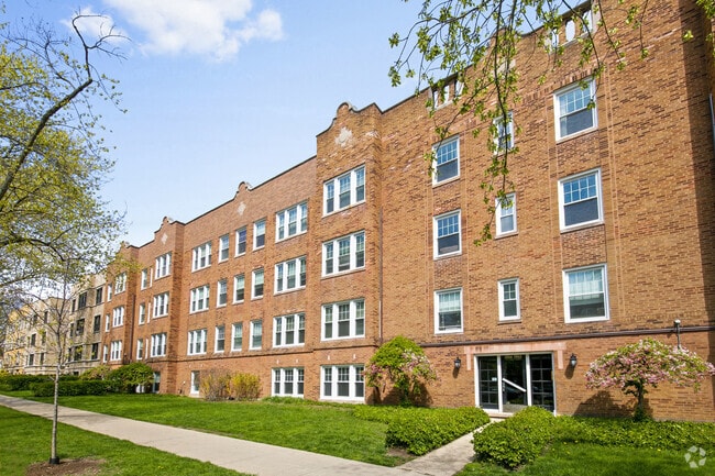 Building Photo - 6956 N Wolcott Ave Rental