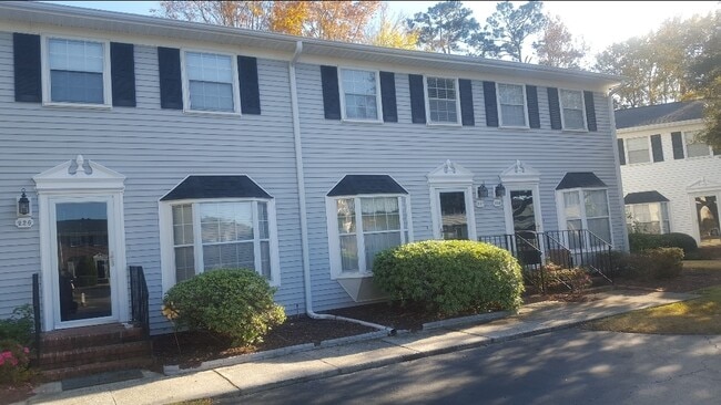 Photo - 2925 Carriage Row Ln
