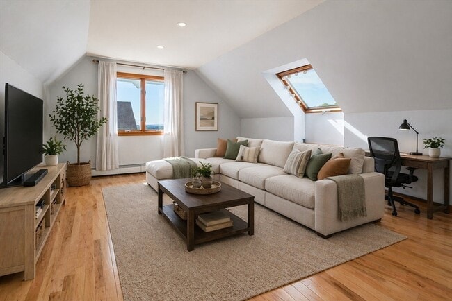 Building Photo - 99 Day St Unit 2