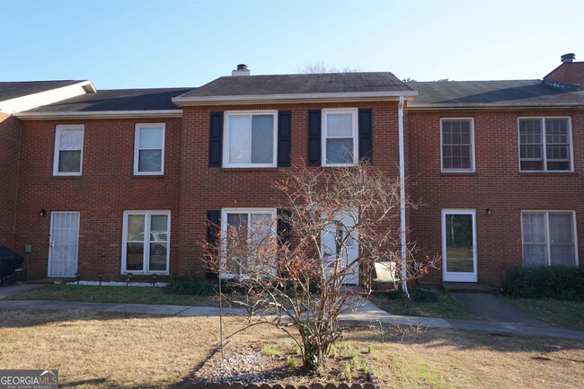 Photo - 686 Redland Dr Townhome