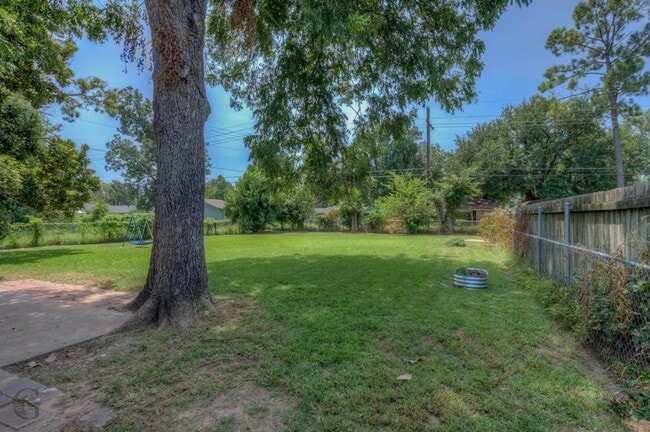 Photo - 1312 Fox St