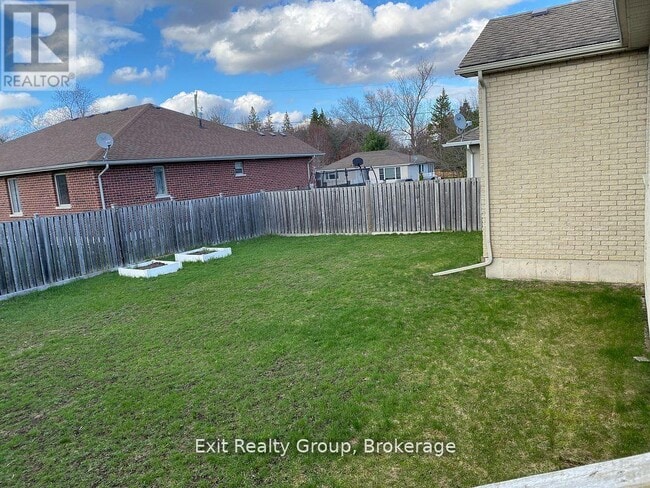 Photo - 18100 Telephone Rd