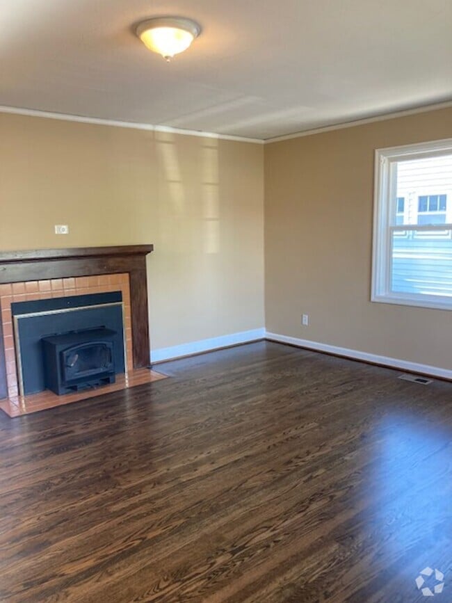 Building Photo - Updated North Tabor 2 Bedroom, 1 Bathroom ... Rental