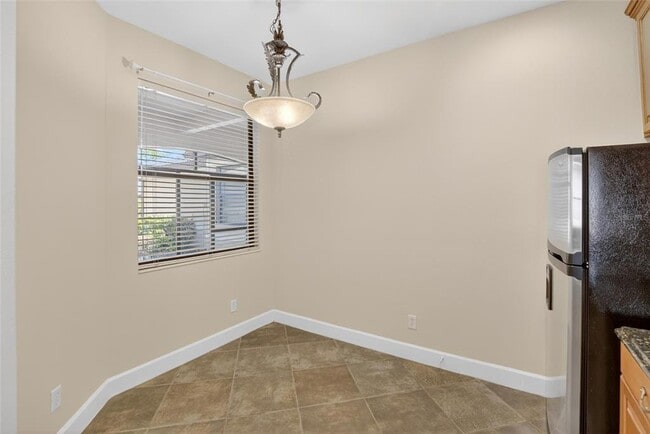 Photo - 210 Shell Falls Dr