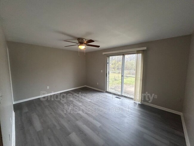 Photo - 4231 Knollcroft Rd