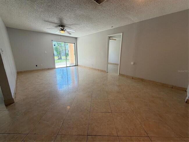 Photo - 5225 Via Hacienda Cir Unit B115