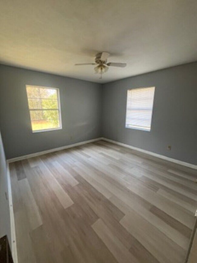 Cute Cottage in Marianna, FL Rental House Rental in Marianna, FL