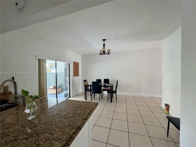 Photo - 8556 NW 8th St