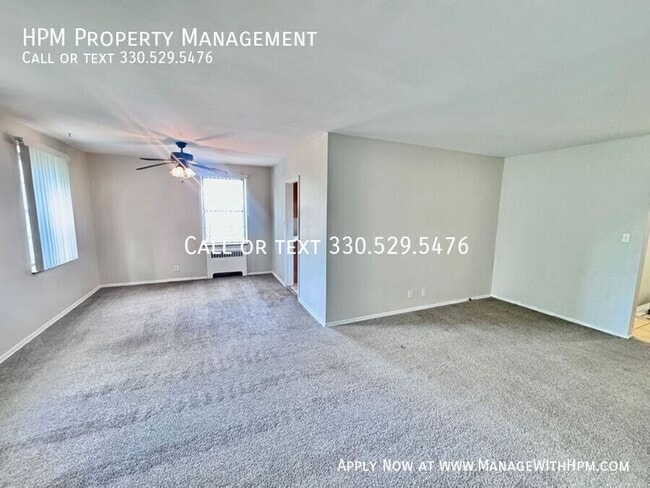 Photo - 15725 Van Aken Blvd Unit M-108