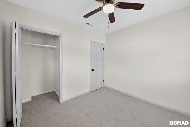 Photo - 4325 S Cherokee St