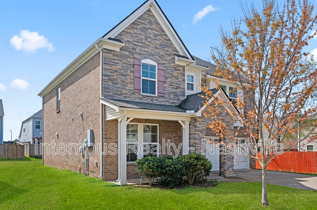 Photo - 2637 Miranda Dr