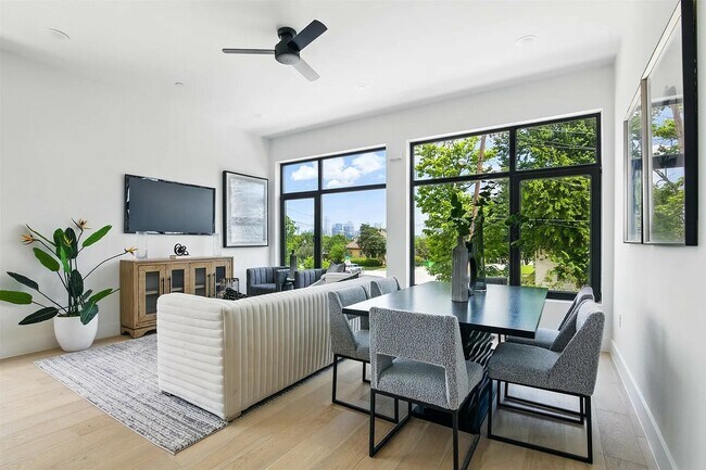 Photo - 430 E 8th St Unidad 430