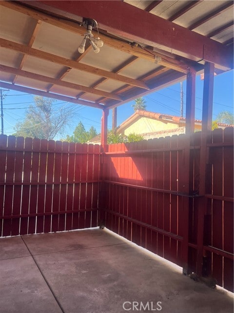 Photo - 1845 N Oxford Ave