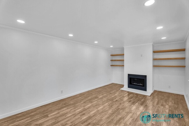 Photo - Noe Valley/Dolores Heights: Luxury Condo w/ Expansive Private Deck & 2 Car Parking Unit 1043 Dolores St.