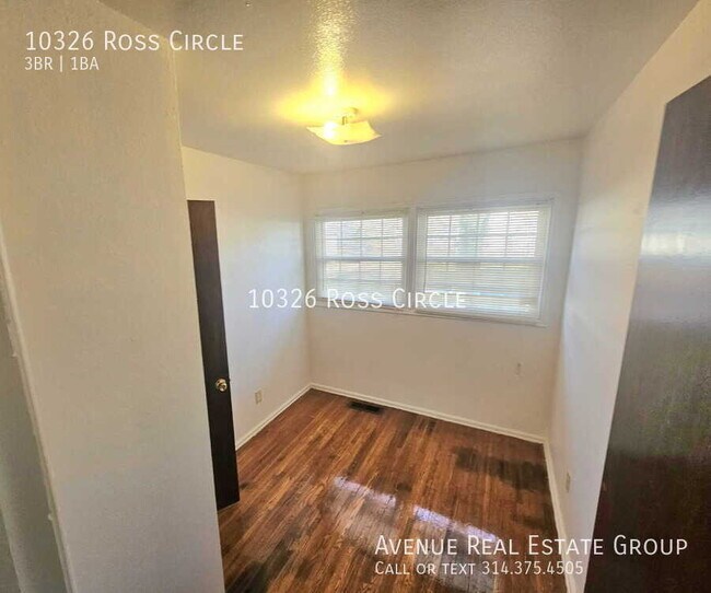 Photo - 10326 Ross Cir