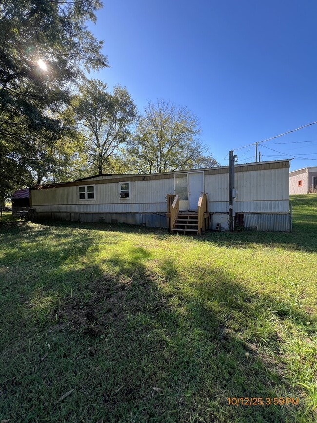 Photo - 1636 Old Hwy 27