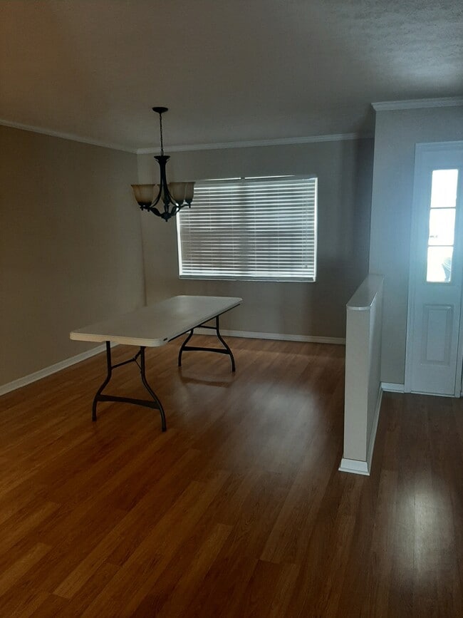 Photo - 1103 Belladonna Dr