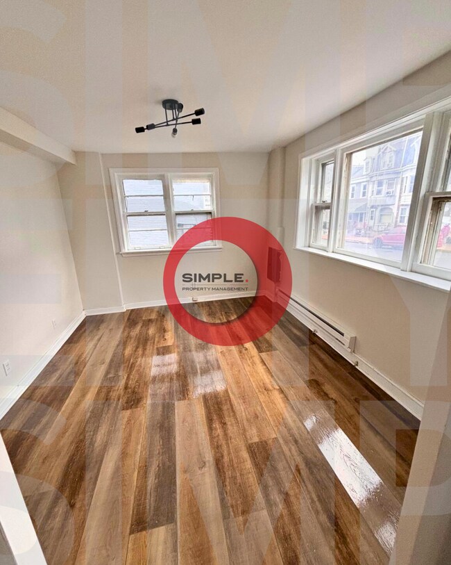 Photo - 121 S 12th St Unidad Apartment B