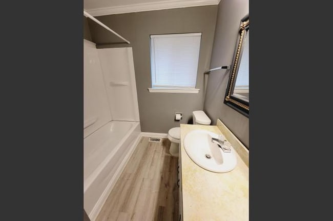 Photo - 1202 Collins Cir