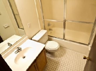 Photo - Drake Apartments