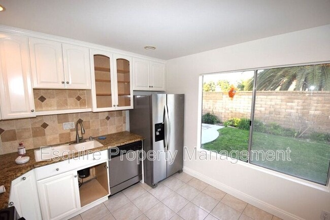 Photo - 5219 Meadowview Dr