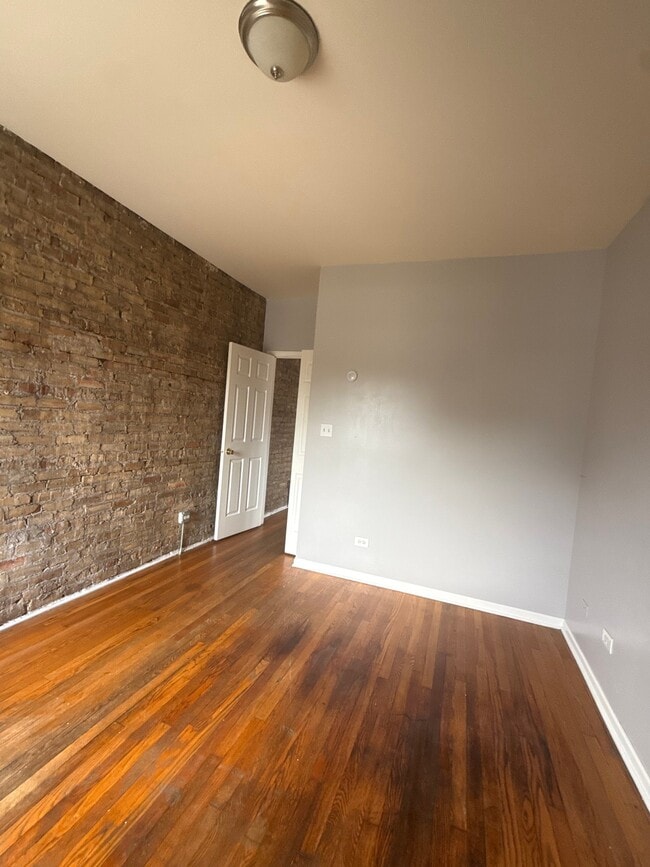 Photo - 1613 W 87th St Unit 302