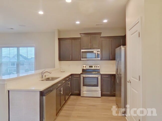 Photo - 120 Dunnsmore Dr