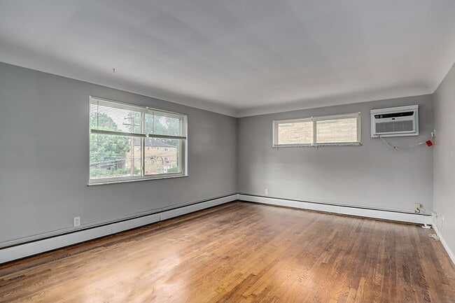 Photo - 3552 Brotherton Rd Unit 1
