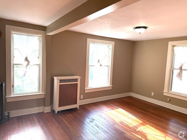 Building Photo - 712 Jackson St Unit Apt #2