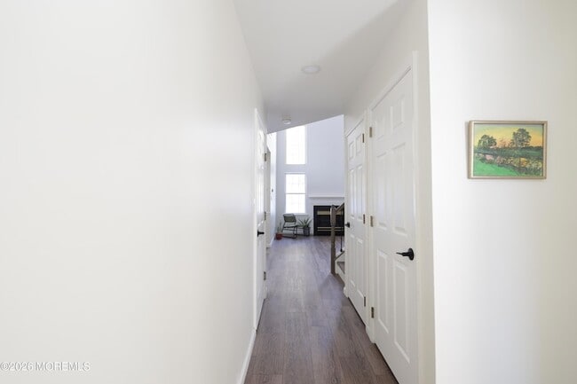 Photo - 42 Pennsbury Way