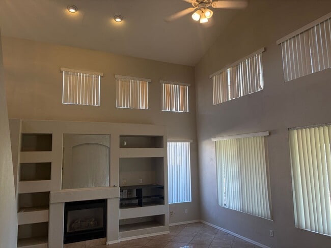 Photo - 1463 W Bluejay Dr