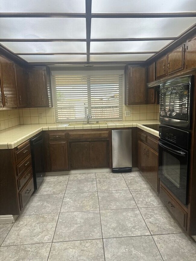 Photo - 6713 Kimberly Ave