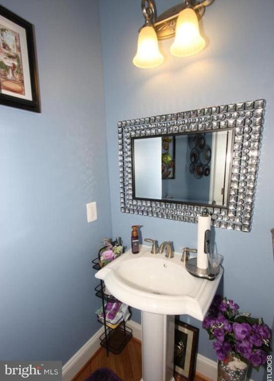 Building Photo - 612 Samantha Ct