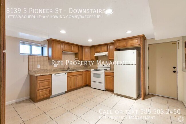 Building Photo - 8139 S Pioneer St Unit Downstairs Rental