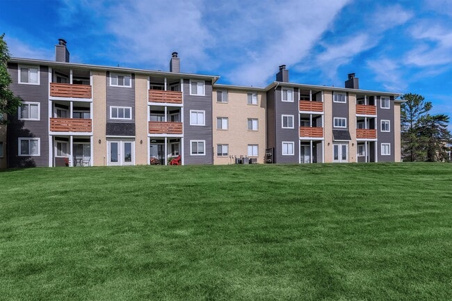 Runaway Bay Apartments