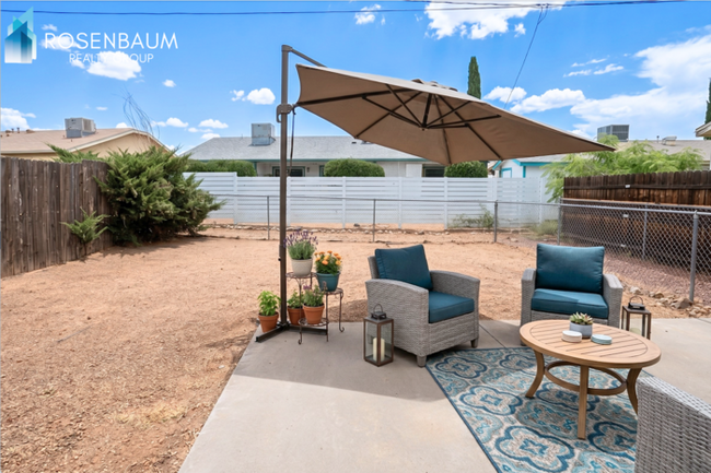 Photo - 8430 E Leigh Dr Unit b