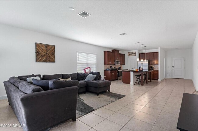 Photo - 5435 Estero Loop
