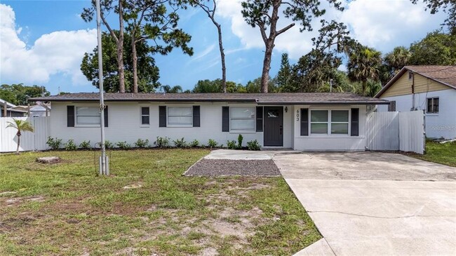 Photo - 603 Conrad Dr House